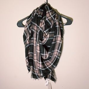 NWT Plaid square scarf